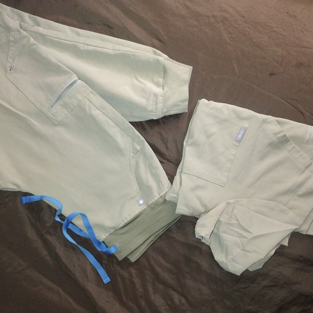 Beige Scrub Set with Blue Drawstrings